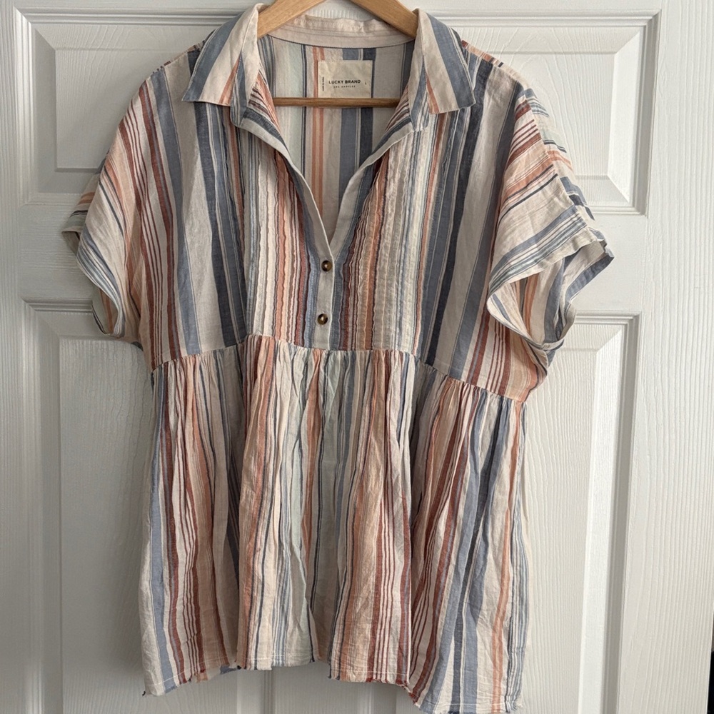 Lucky brand top